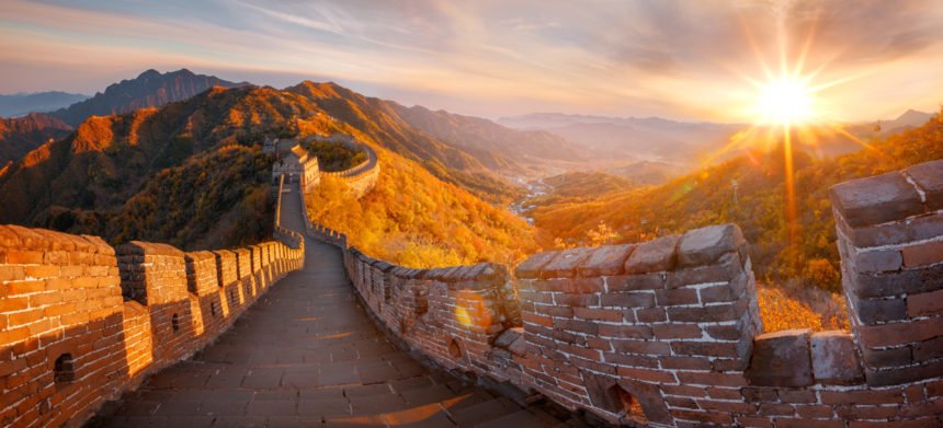 Chinesen-haben-mit-klebrigem-Reis-gebaut